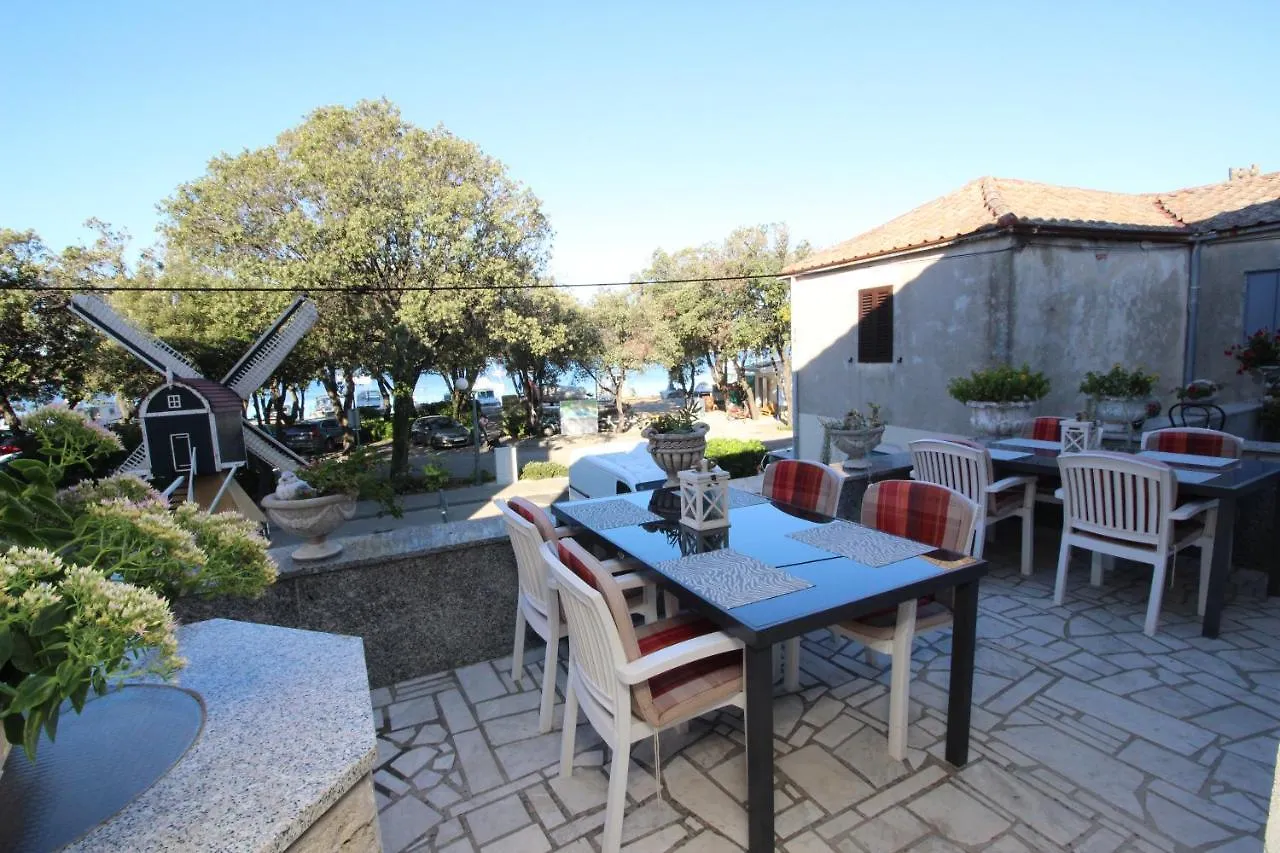 Apartment Milijana Punat 0*,  Κροατία